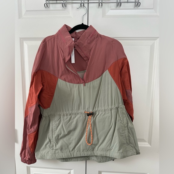 lululemon athletica Jackets & Blazers - lululemon colorblock evergreen anorak, size 8